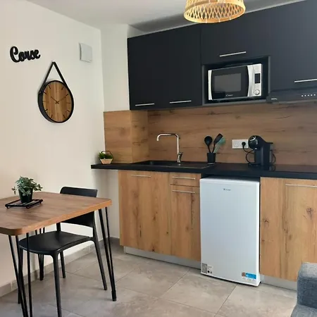 Alizo Apartment *